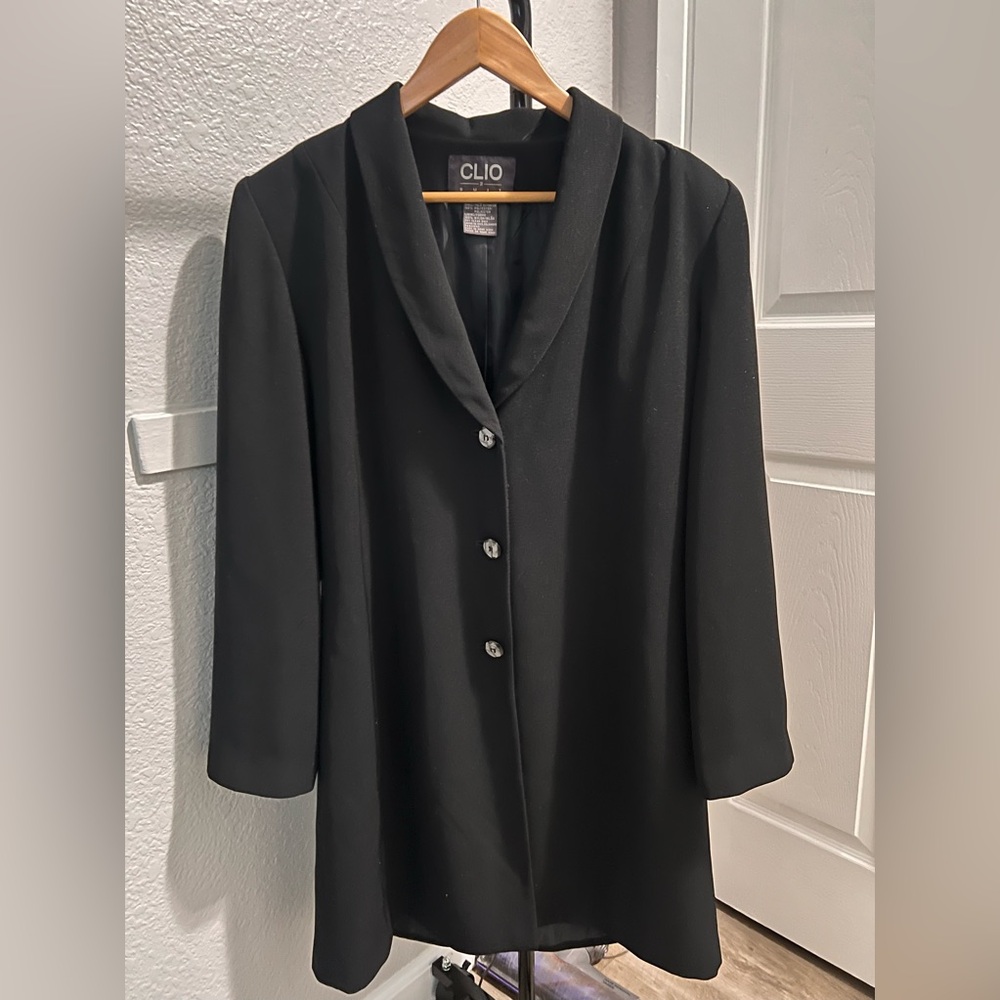 Clio 2 Suit 3 Button Blazer